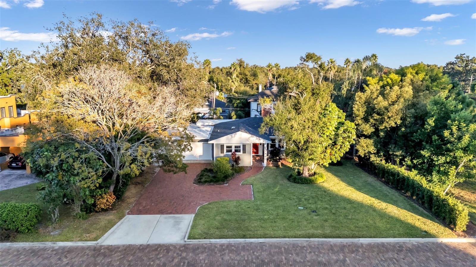 Image 51 of 54 For 2422 Coventry Ave