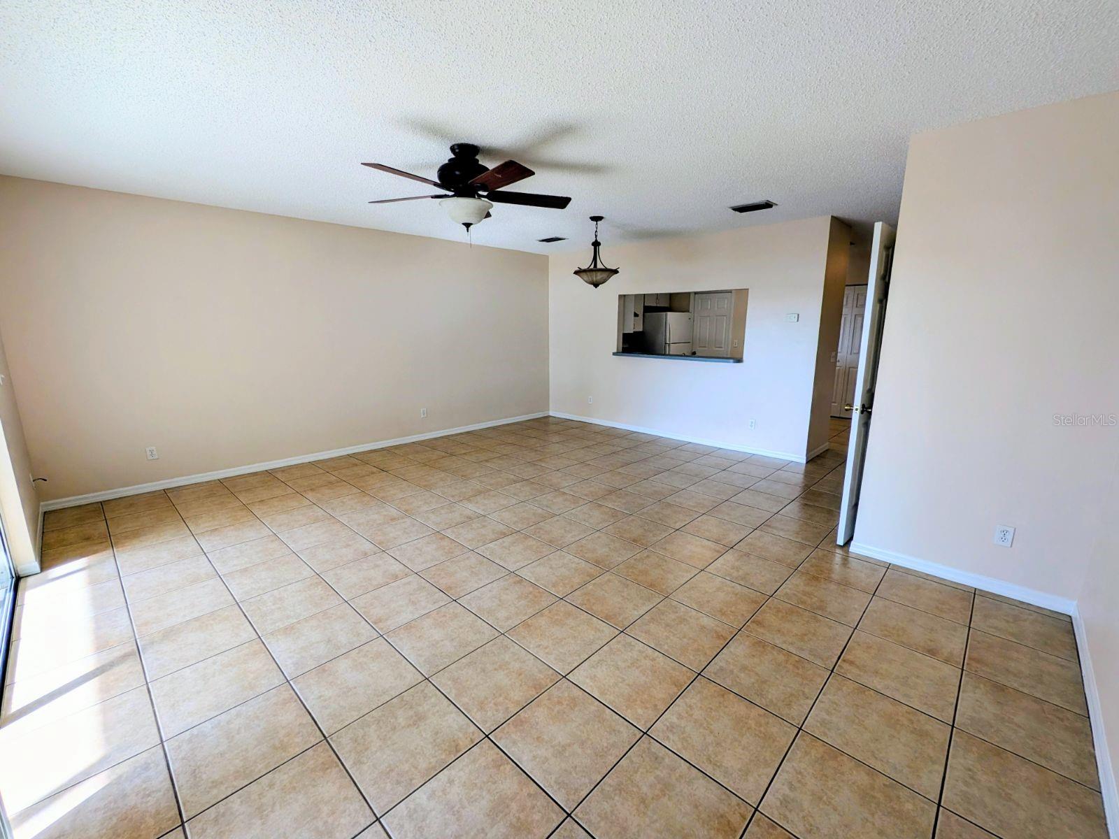 Image 3 of 12 For 2376 Isle Royale Court Se