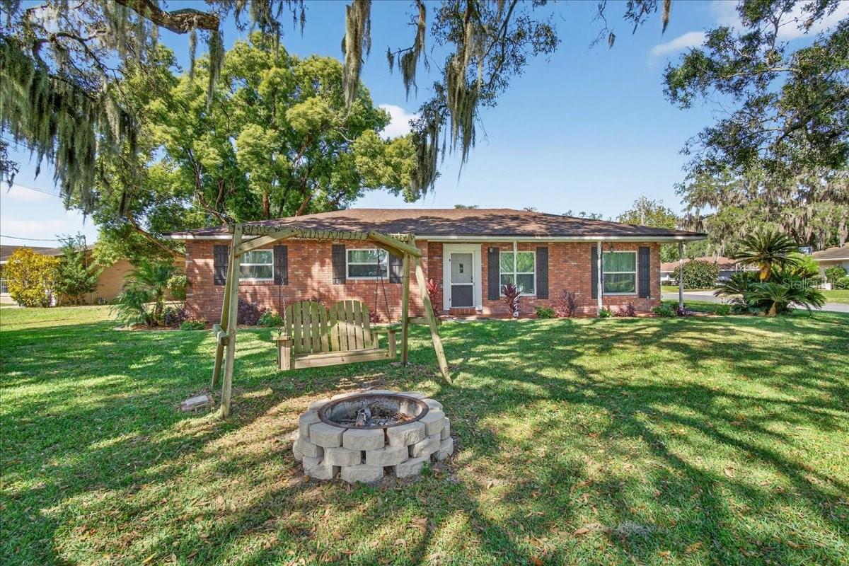 Image 3 of 43 For 234 Coleman Drive E