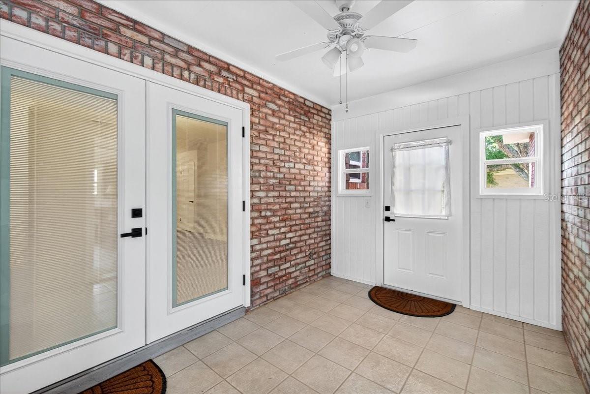 Image 34 of 43 For 234 Coleman Drive E