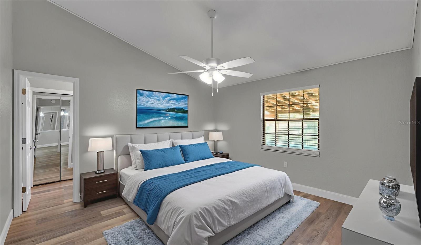 Image 7 of 14 For 704 Highland Gardens Lane