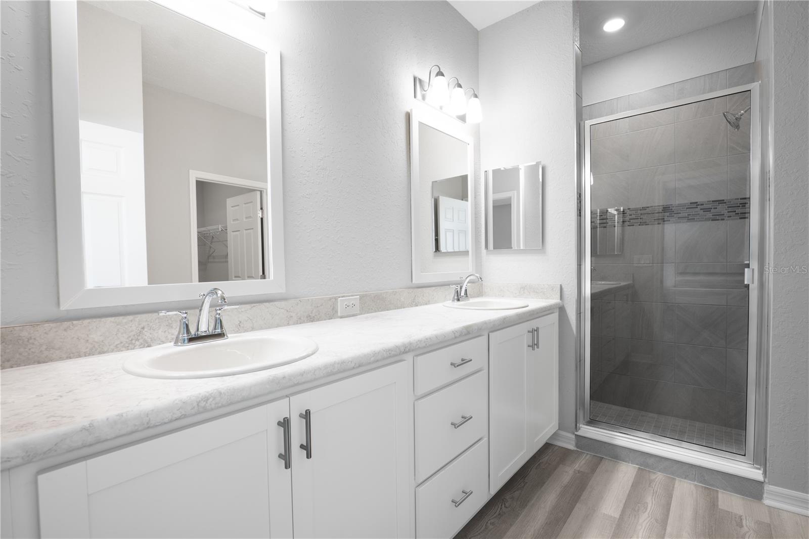 Image 14 of 15 For 7417 107th Lane