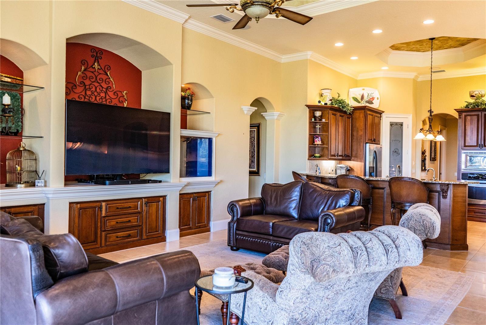 Image 18 of 47 For 2918 Clubhouse Road