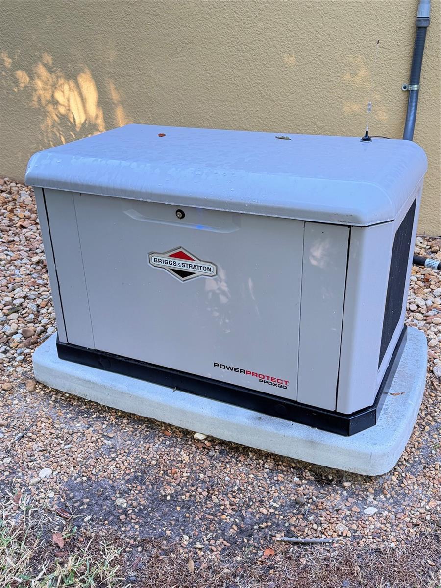 Image 42 of 47 For 2918 Clubhouse Road