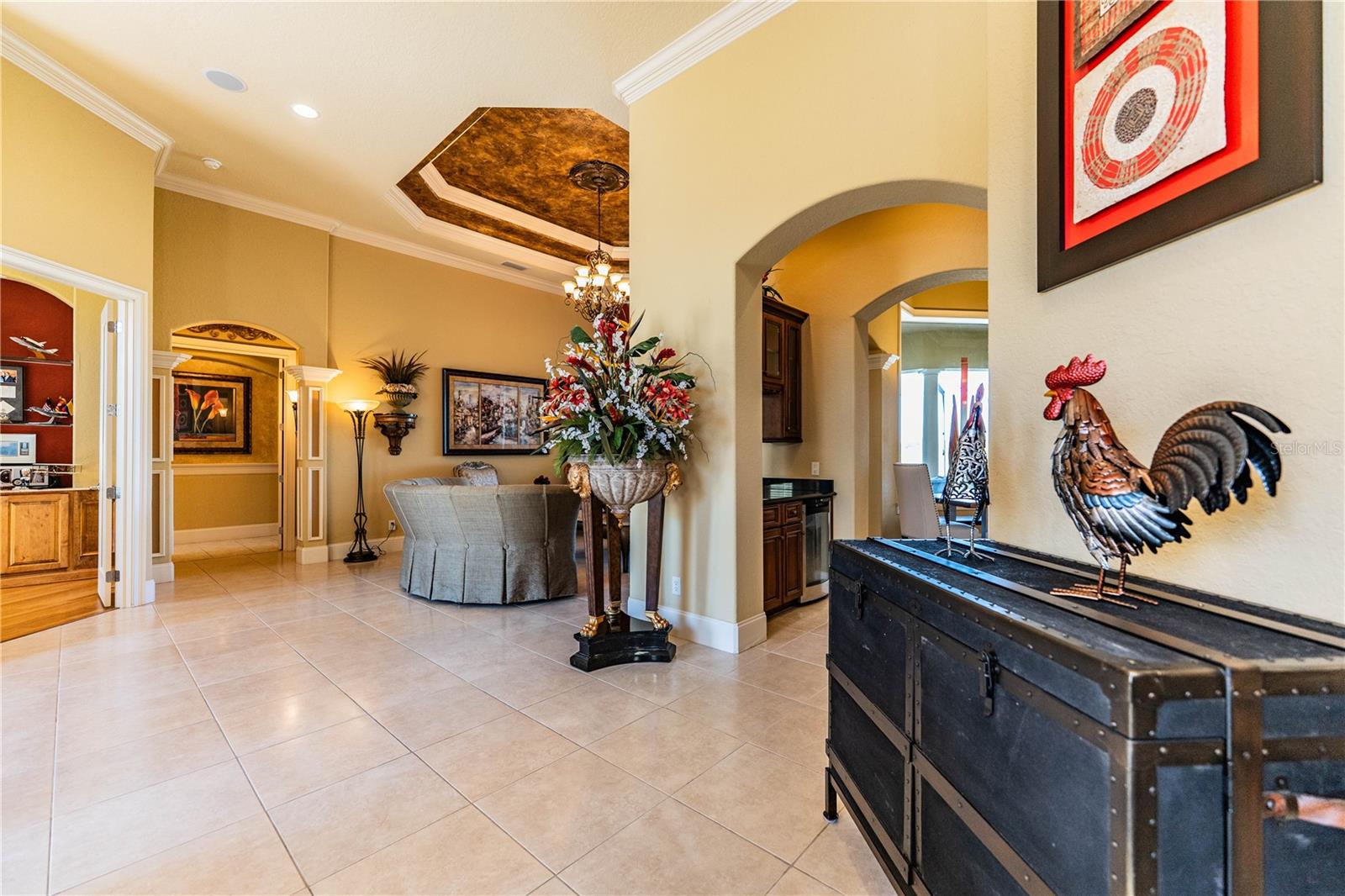 Image 9 of 47 For 2918 Clubhouse Road