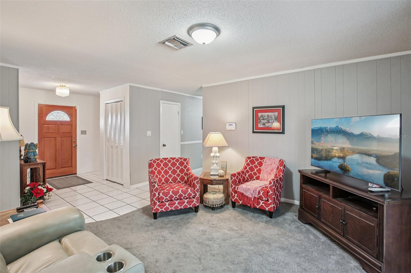 Image 11 of 44 For 1525 Leslie Drive