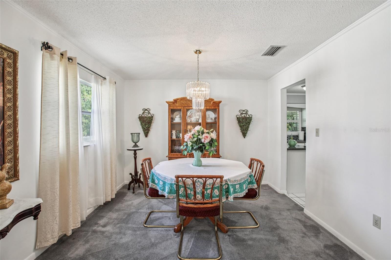 Image 20 of 44 For 1525 Leslie Drive