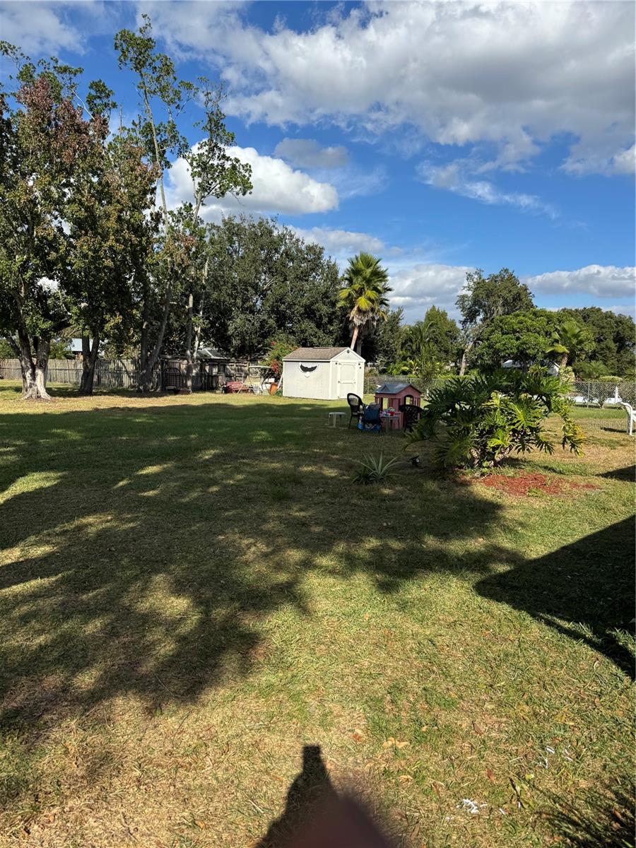 Image 11 of 17 For 3401 Divot Road