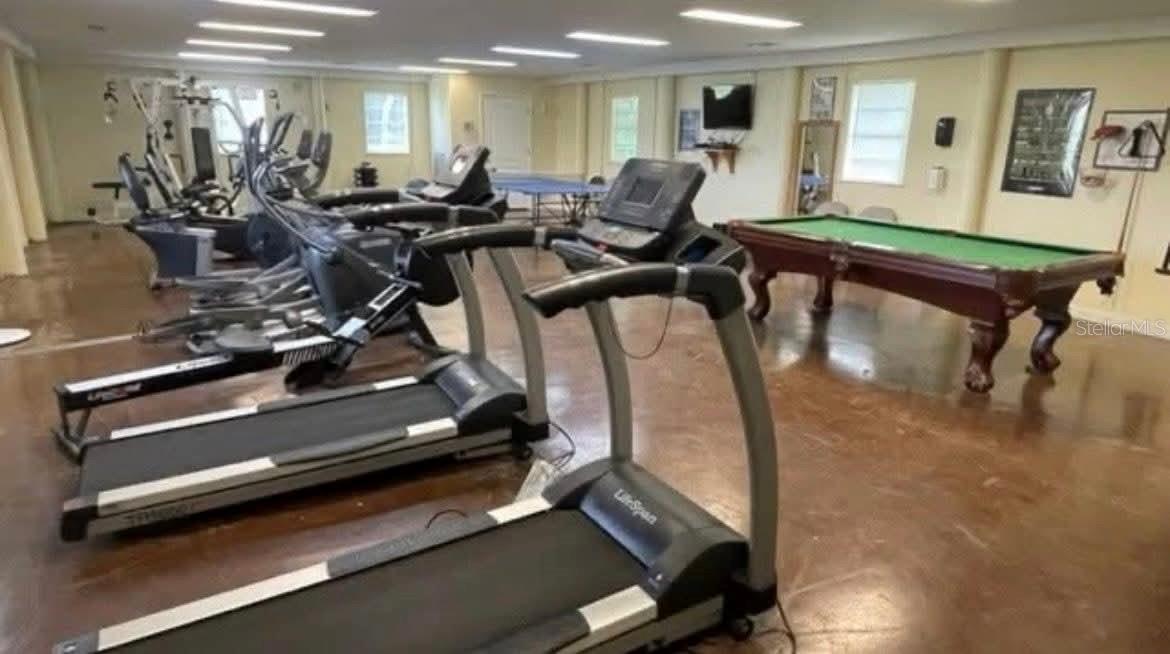 Image 6 of 7 For 2445 Cypress Street