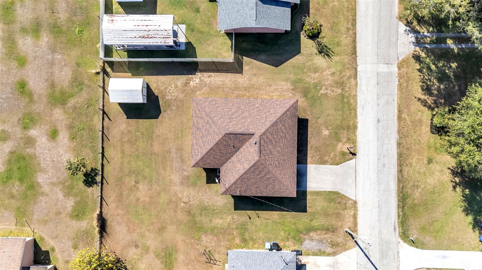 Image 3 of 28 For 16 Hendry Avenue