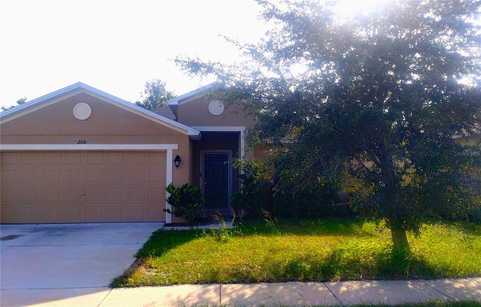 Listing Details for 200 Black Skimmer Lane, WINTER HAVEN, FL 33880