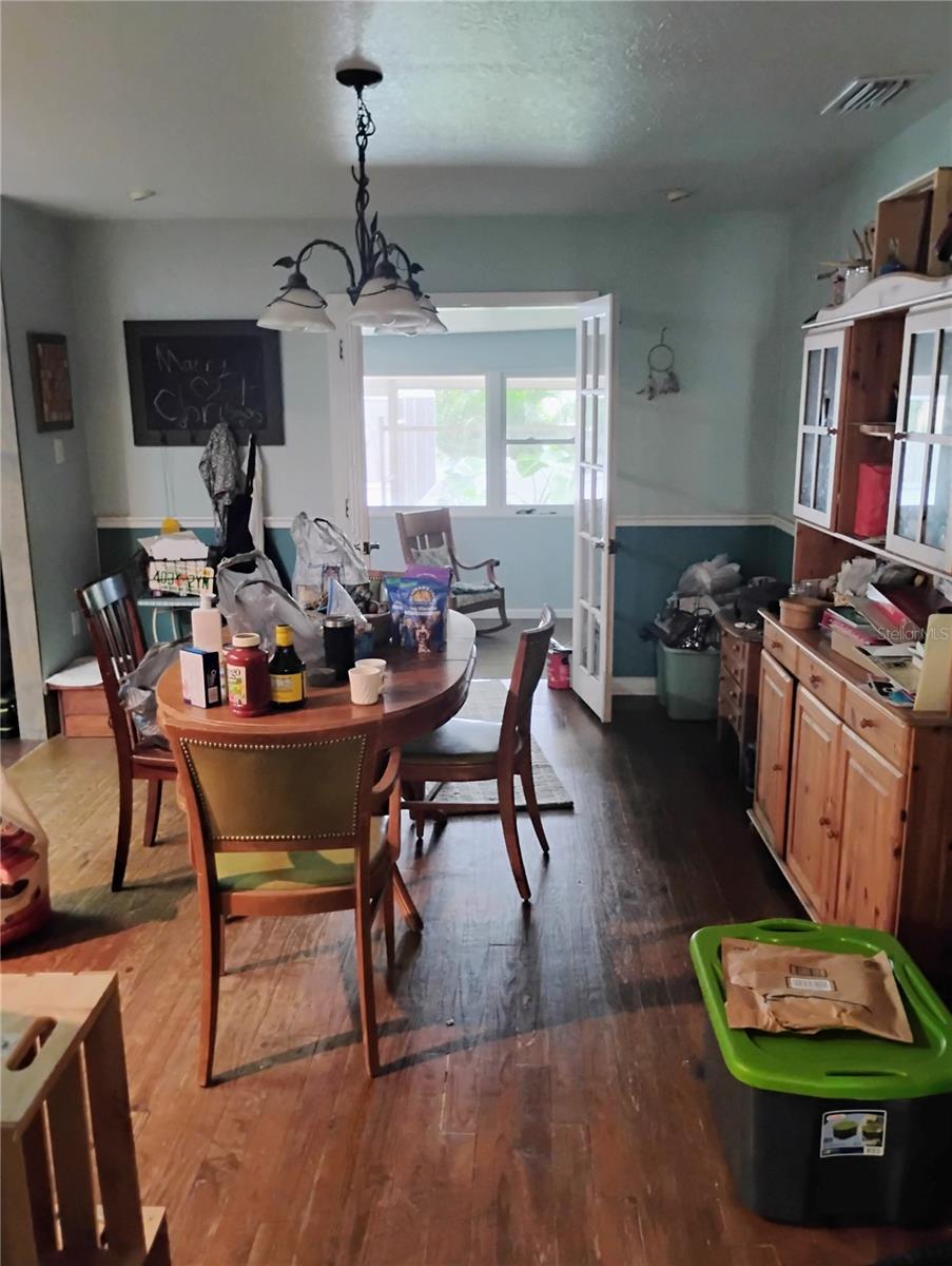 Image 13 of 33 For 4515 Orangewood Loop E