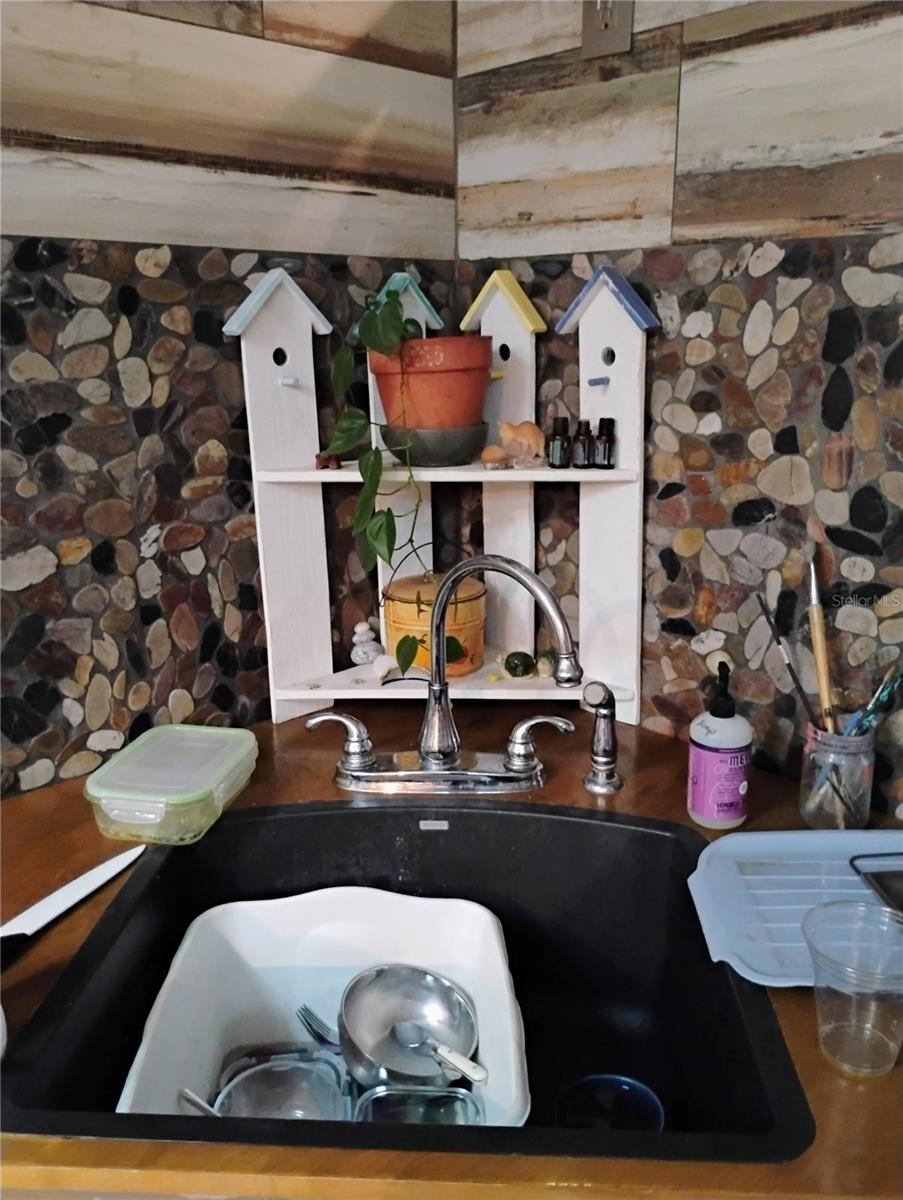 Image 15 of 33 For 4515 Orangewood Loop E