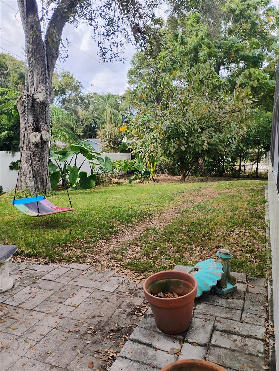 Image 30 of 33 For 4515 Orangewood Loop E