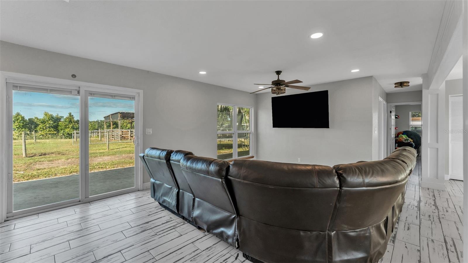 Image 13 of 49 For 5826 Fussell Road