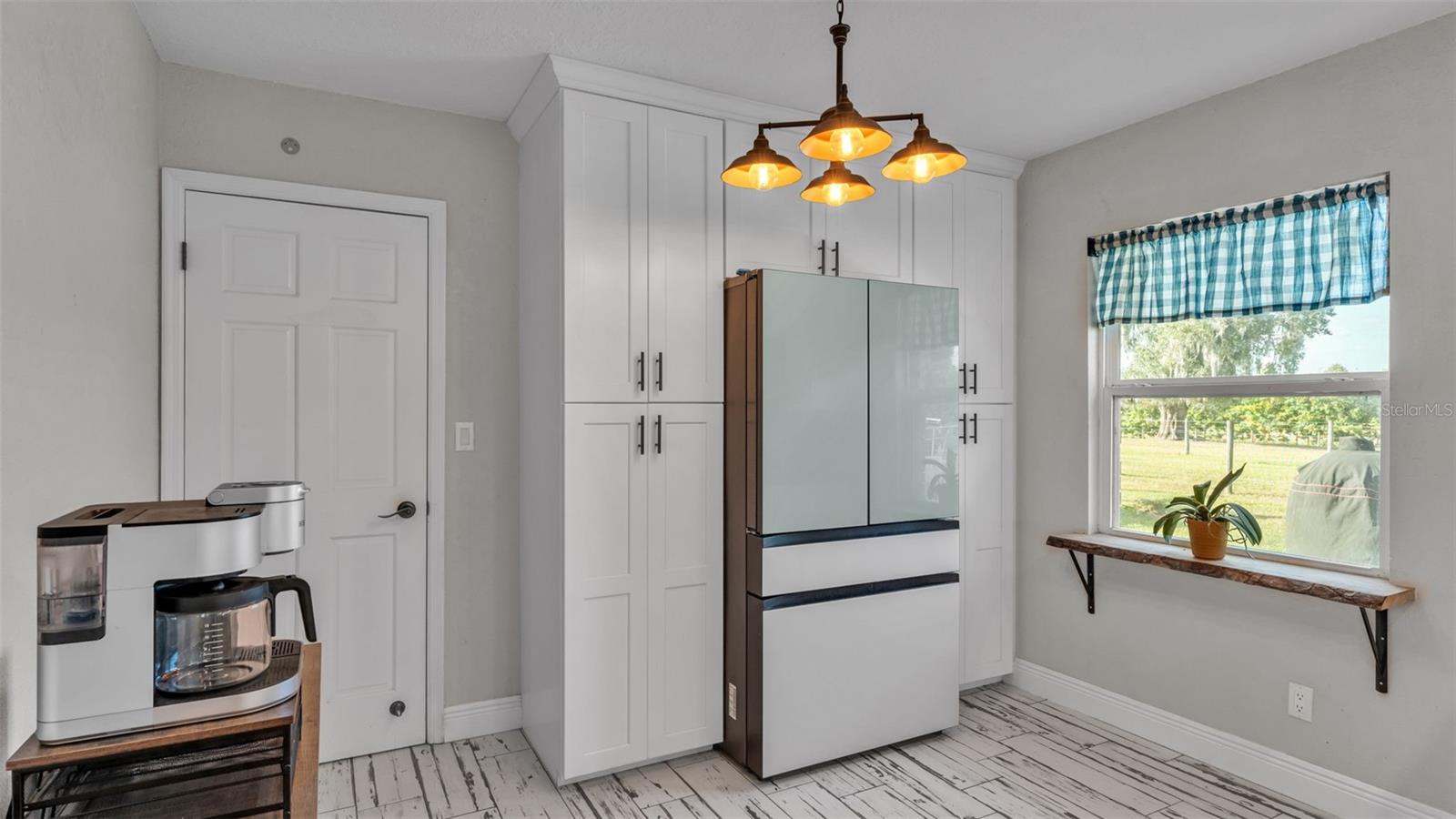 Image 19 of 49 For 5826 Fussell Road