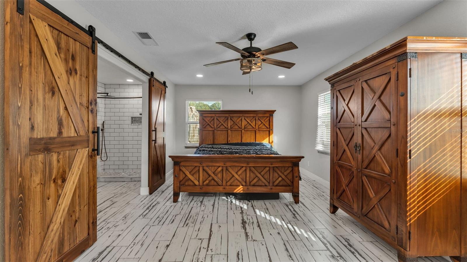 Image 24 of 49 For 5826 Fussell Road