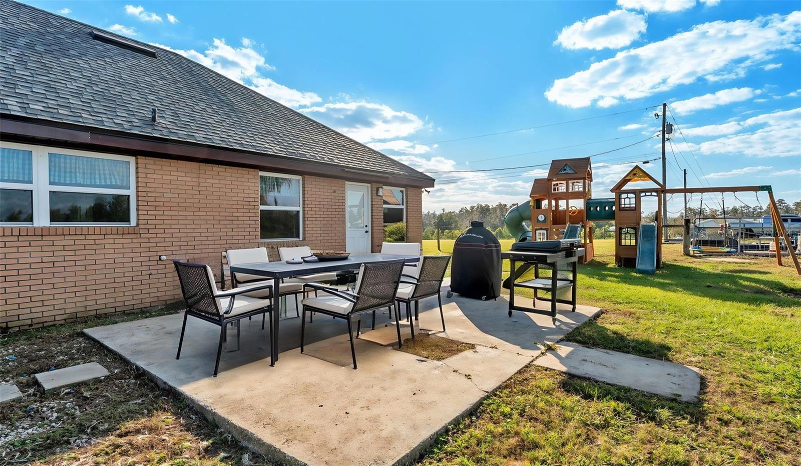 Image 36 of 49 For 5826 Fussell Road