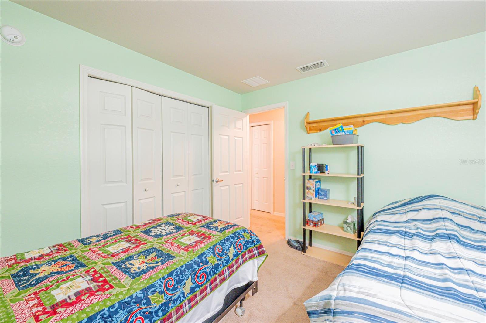 Image 18 of 29 For 1930 Chickadee Street