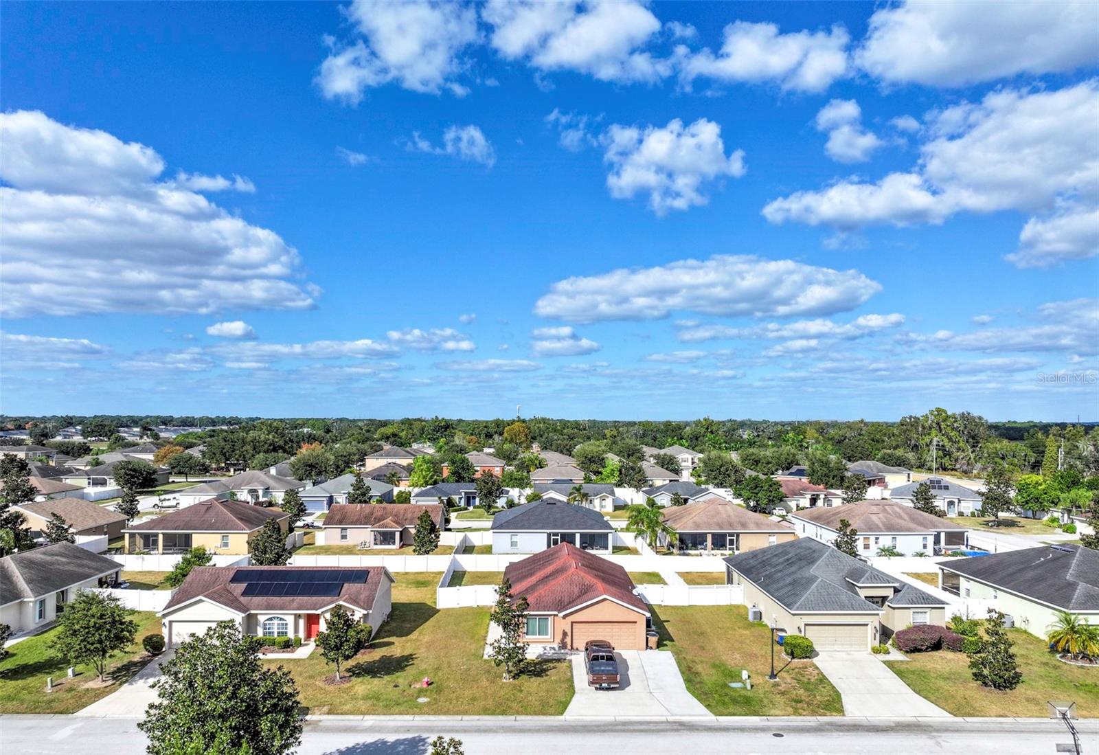 Image 3 of 29 For 1930 Chickadee Street