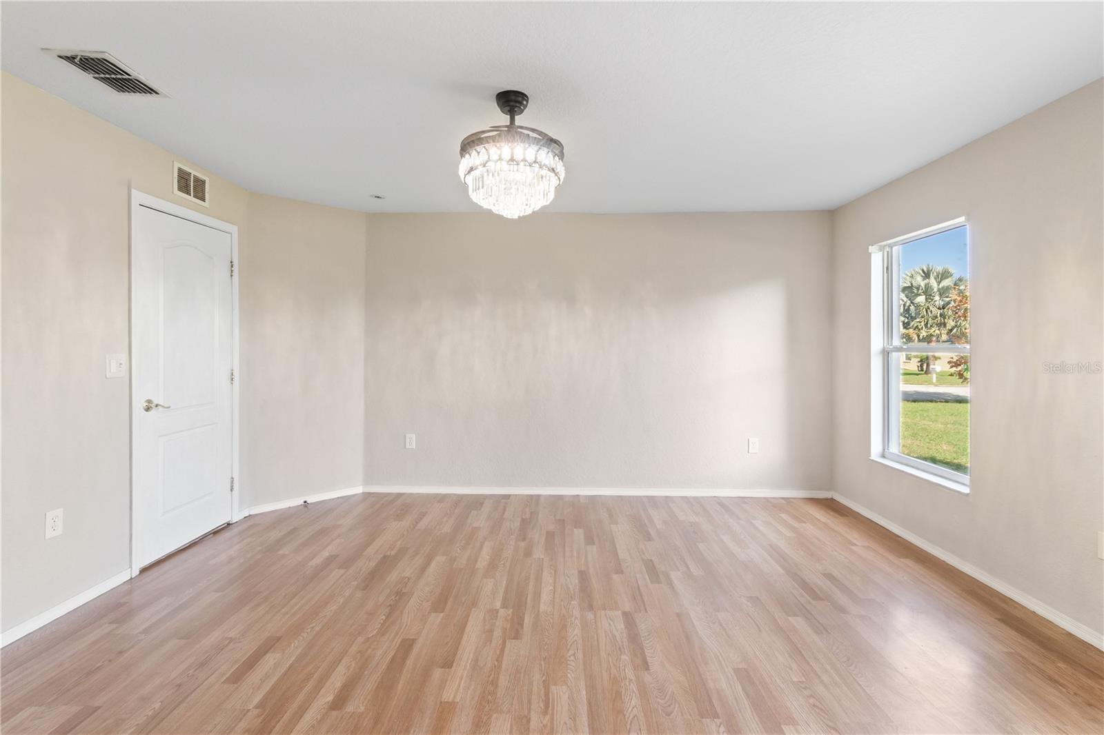 Image 11 of 43 For 4364 Dinner Lake Boulevard