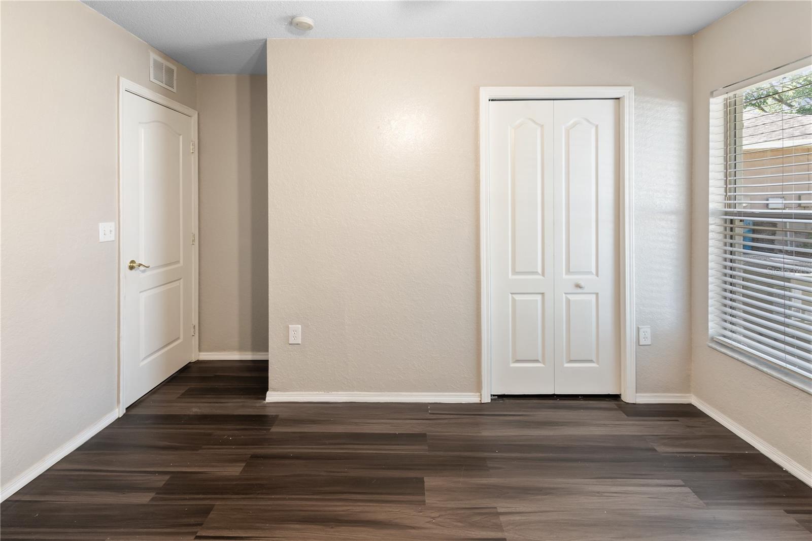 Image 20 of 43 For 4364 Dinner Lake Boulevard