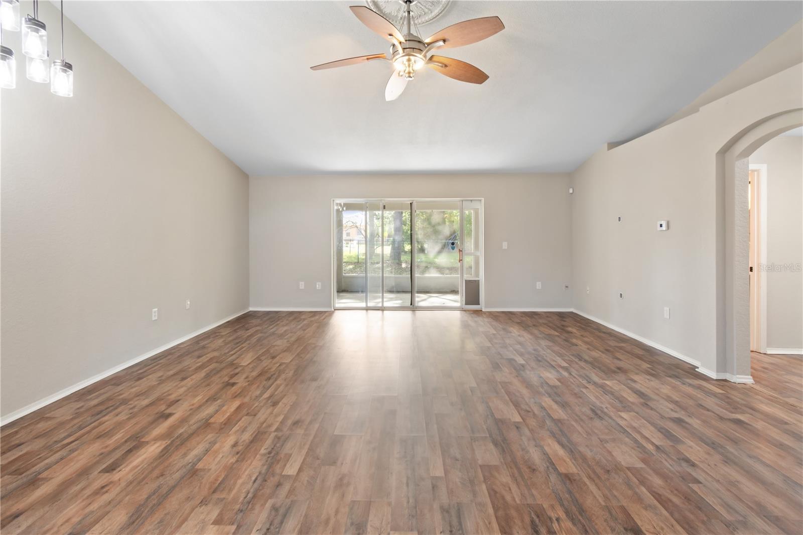 Image 4 of 43 For 4364 Dinner Lake Boulevard