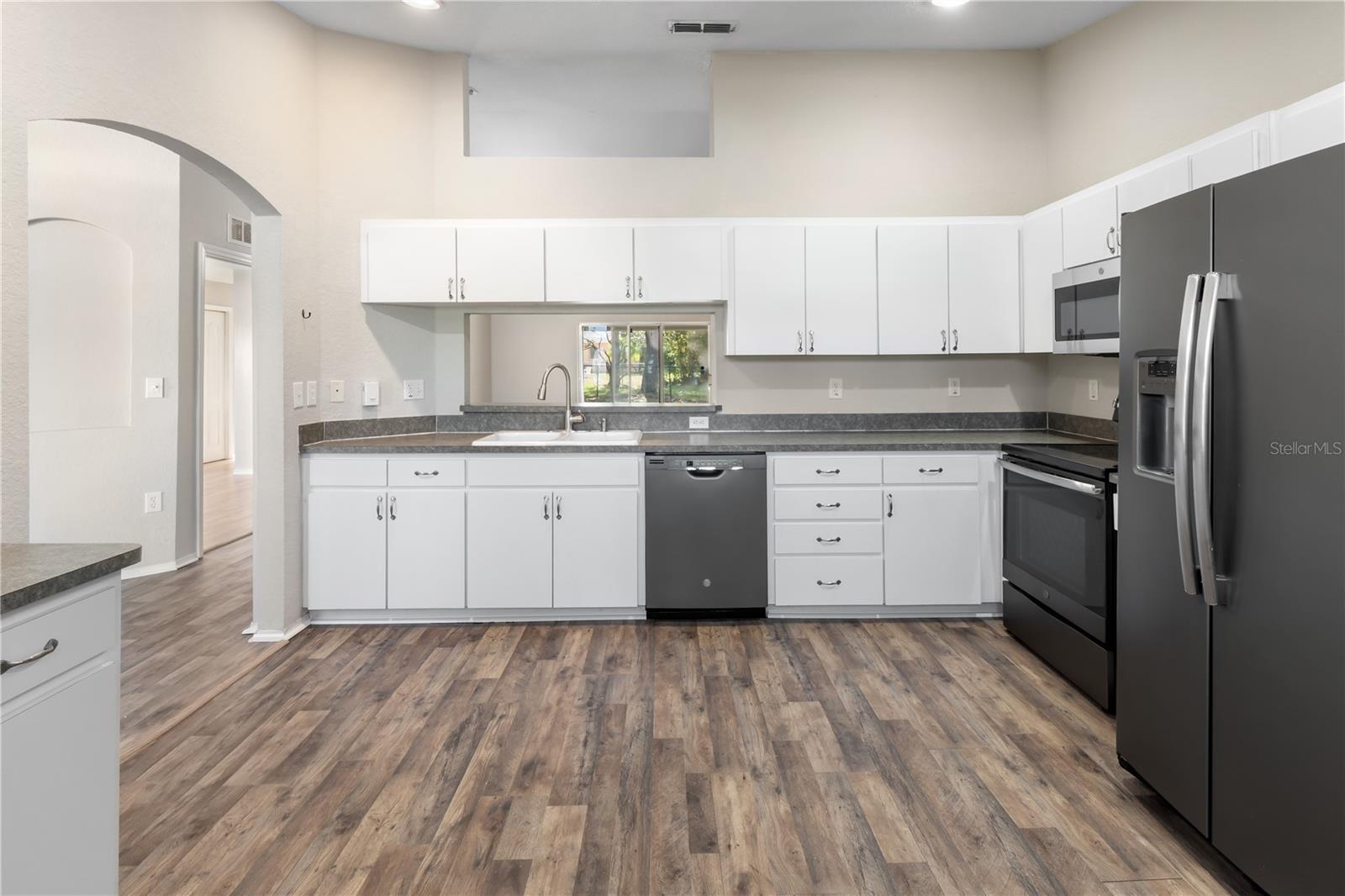 Image 8 of 43 For 4364 Dinner Lake Boulevard