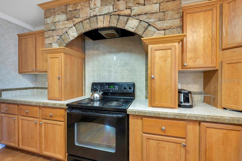 Image 13 of 37 For 223 Martin Drive