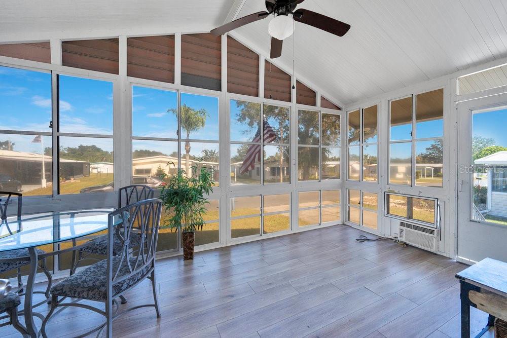 Image 17 of 37 For 223 Martin Drive