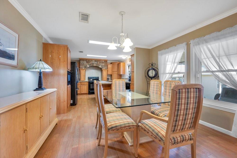 Image 8 of 37 For 223 Martin Drive