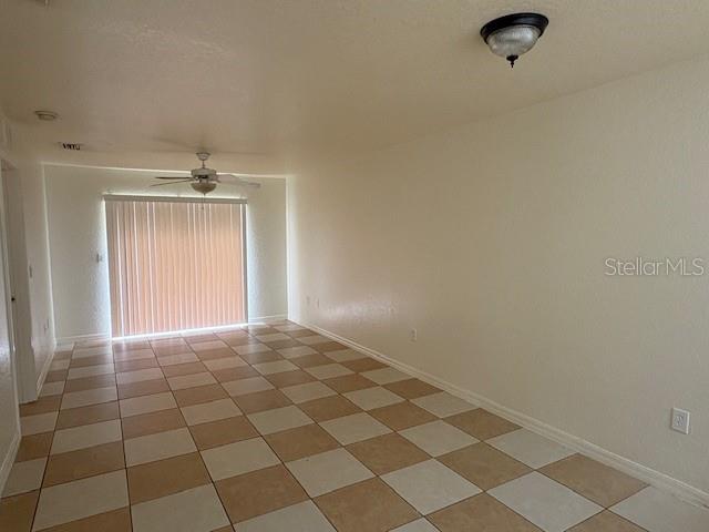 Image 5 of 12 For 865 Fox Lake Drive