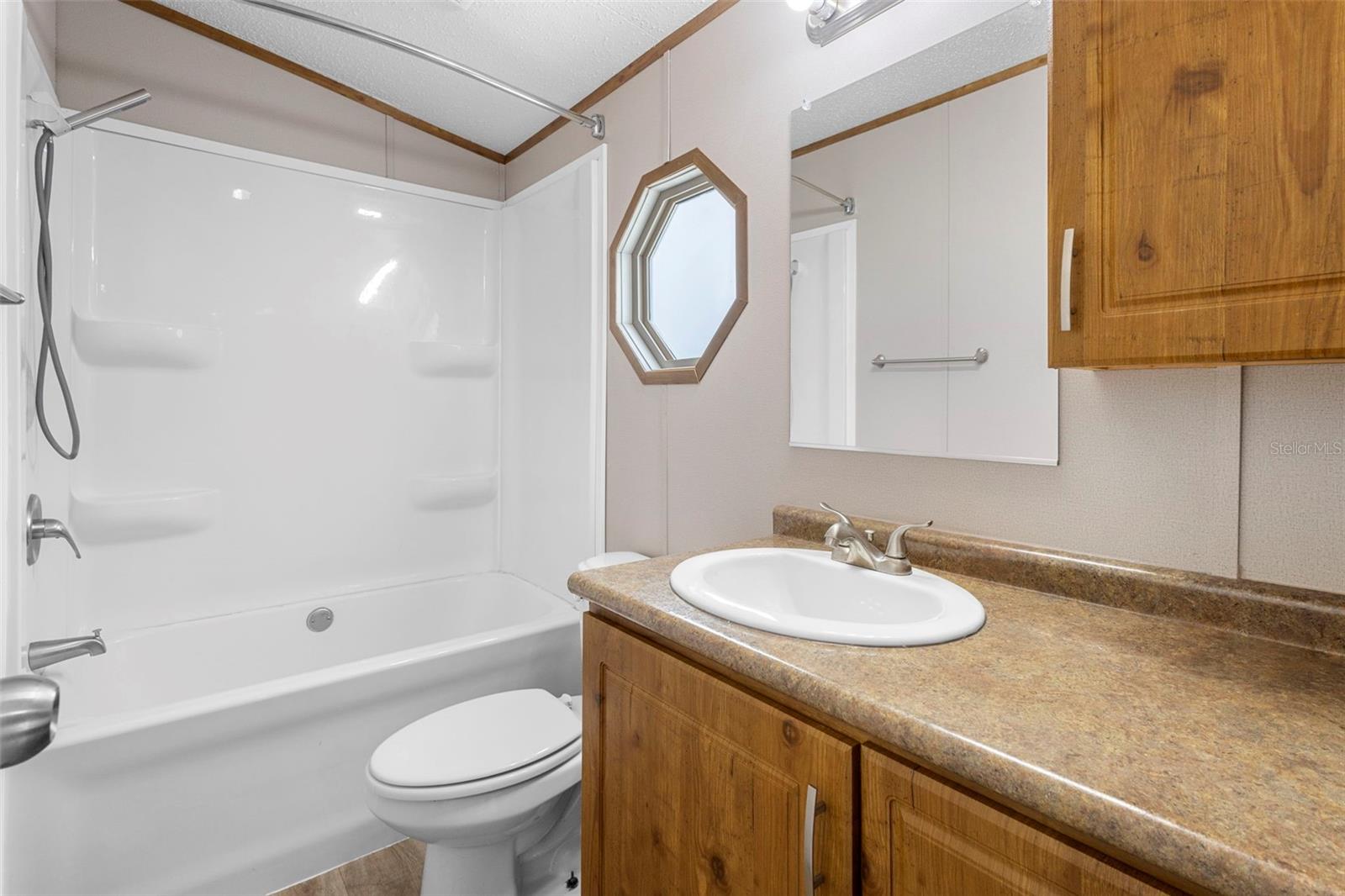 Image 25 of 49 For 2530 Cresap Street