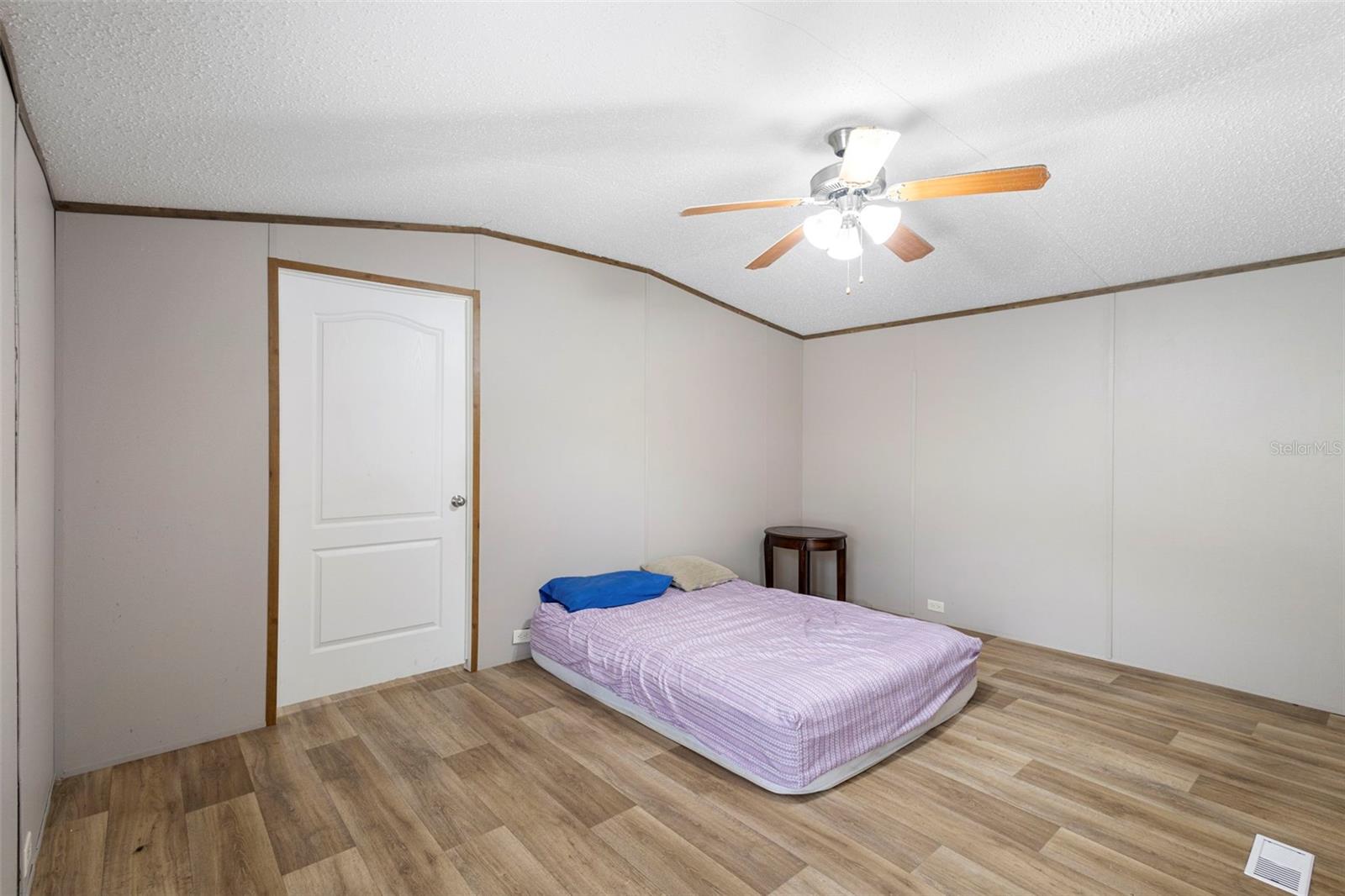 Image 31 of 49 For 2530 Cresap Street