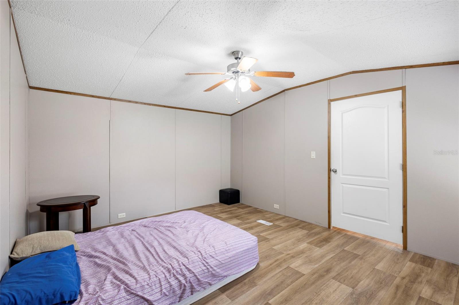 Image 32 of 49 For 2530 Cresap Street