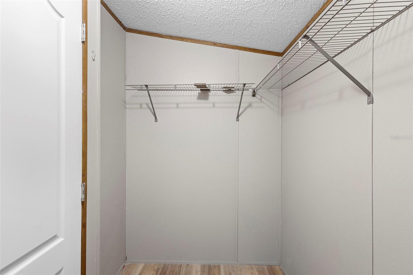 Image 35 of 49 For 2530 Cresap Street