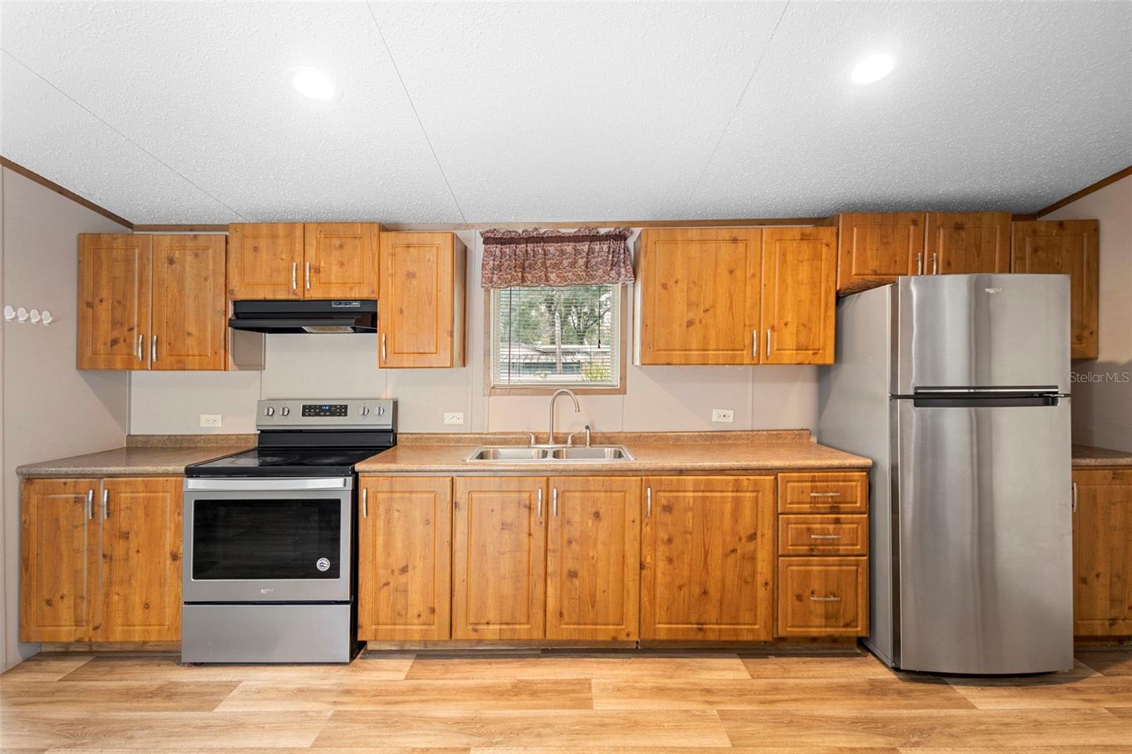 Image 40 of 49 For 2530 Cresap Street