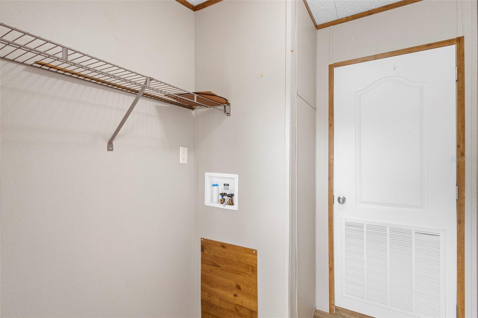 Image 44 of 49 For 2530 Cresap Street