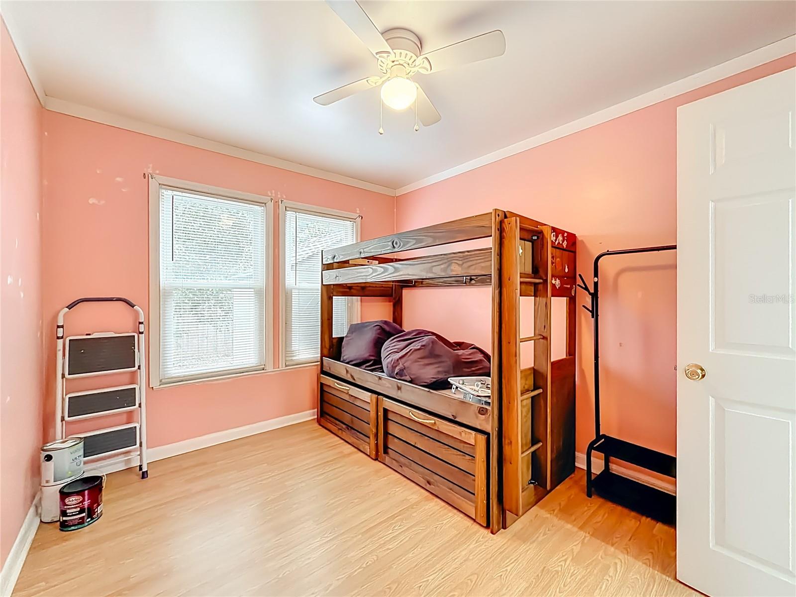 Image 20 of 44 For 533 Scenic Highway