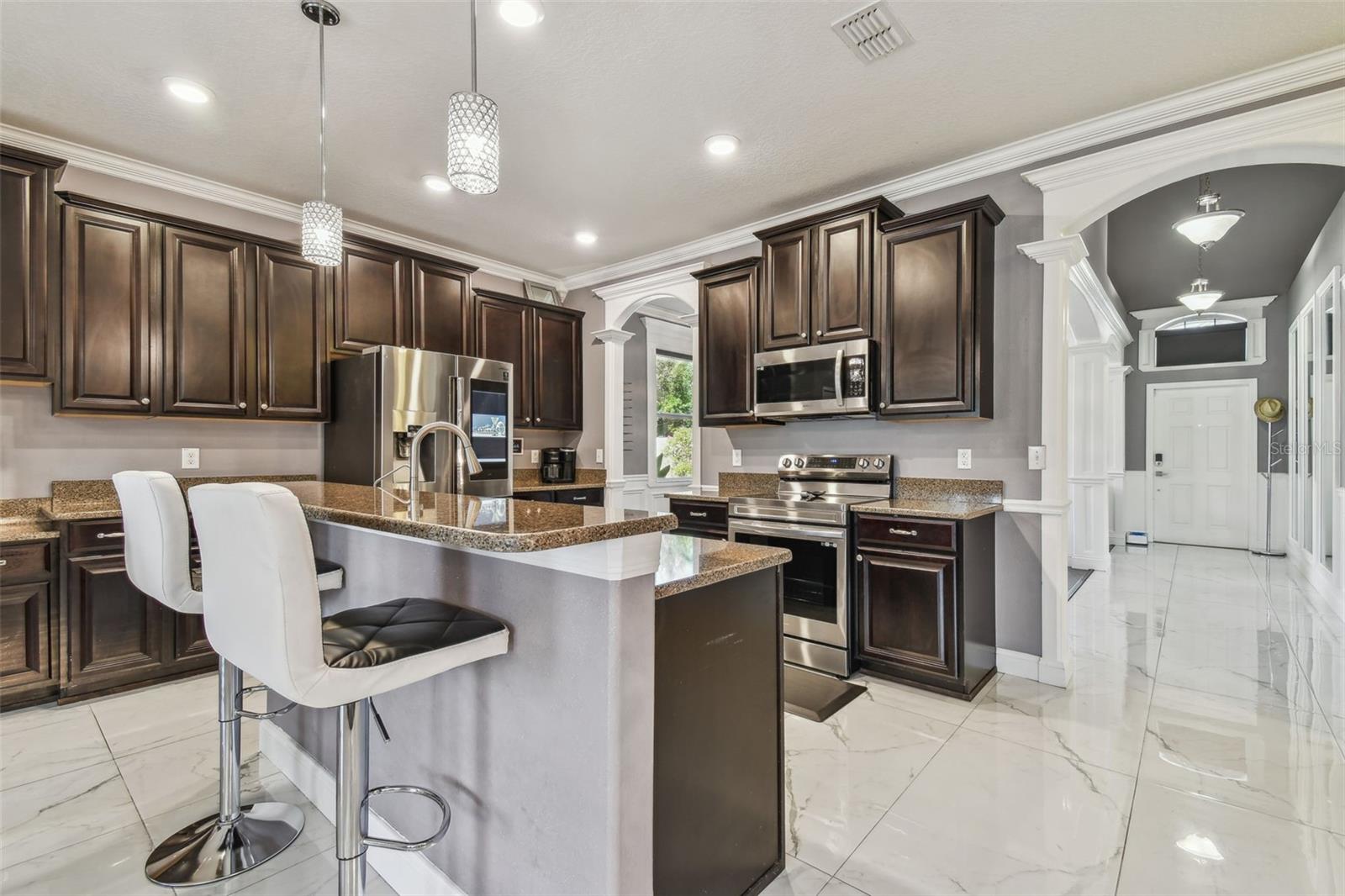 Image 14 of 63 For 1314 Oak Pond Street