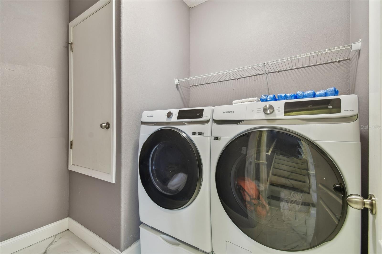 Image 19 of 63 For 1314 Oak Pond Street