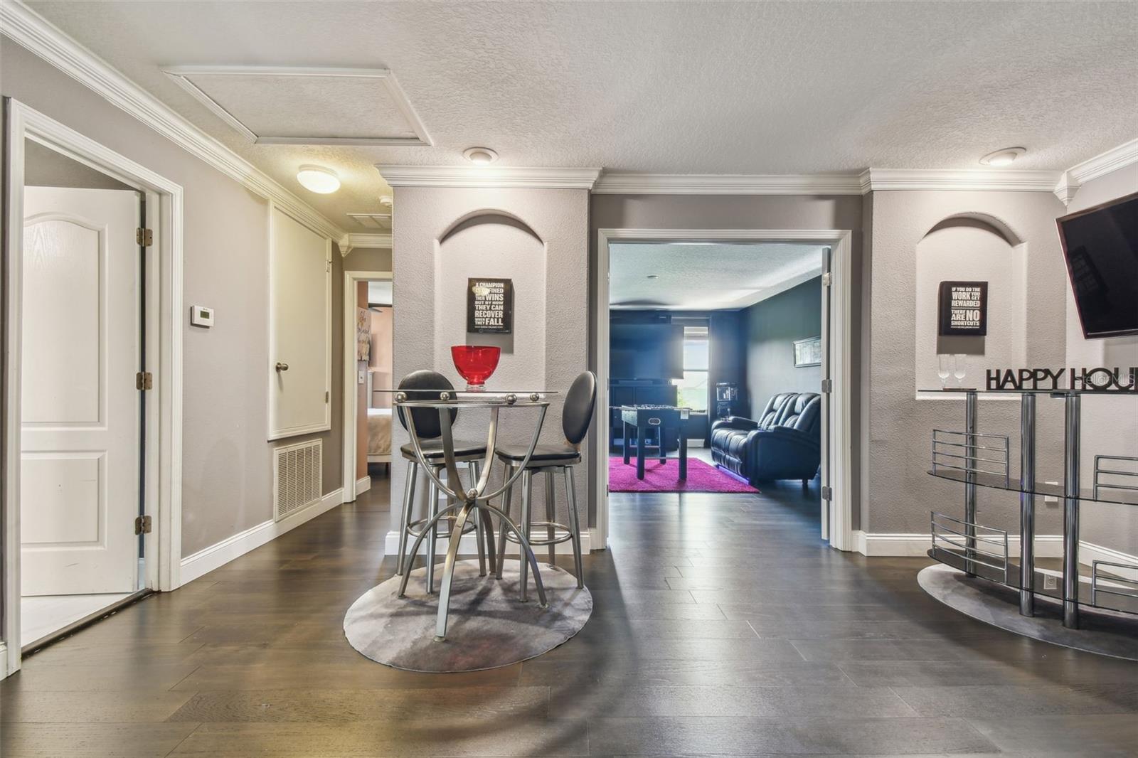 Image 20 of 63 For 1314 Oak Pond Street