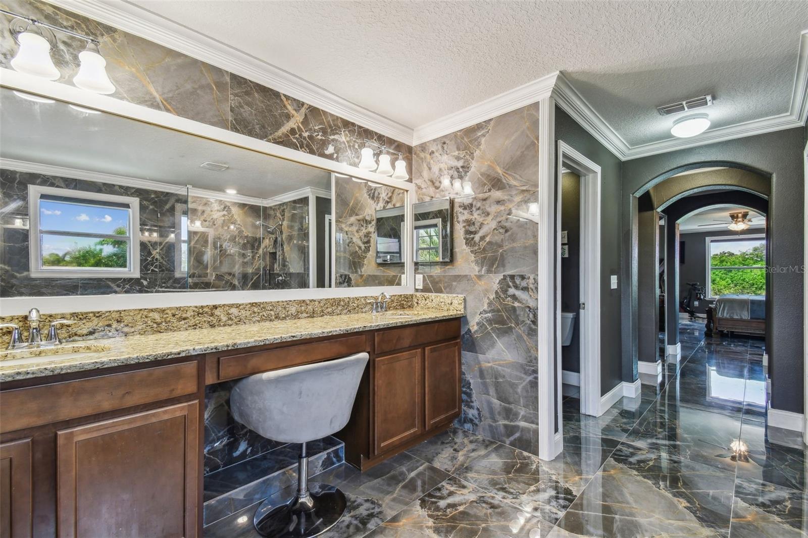 Image 27 of 63 For 1314 Oak Pond Street