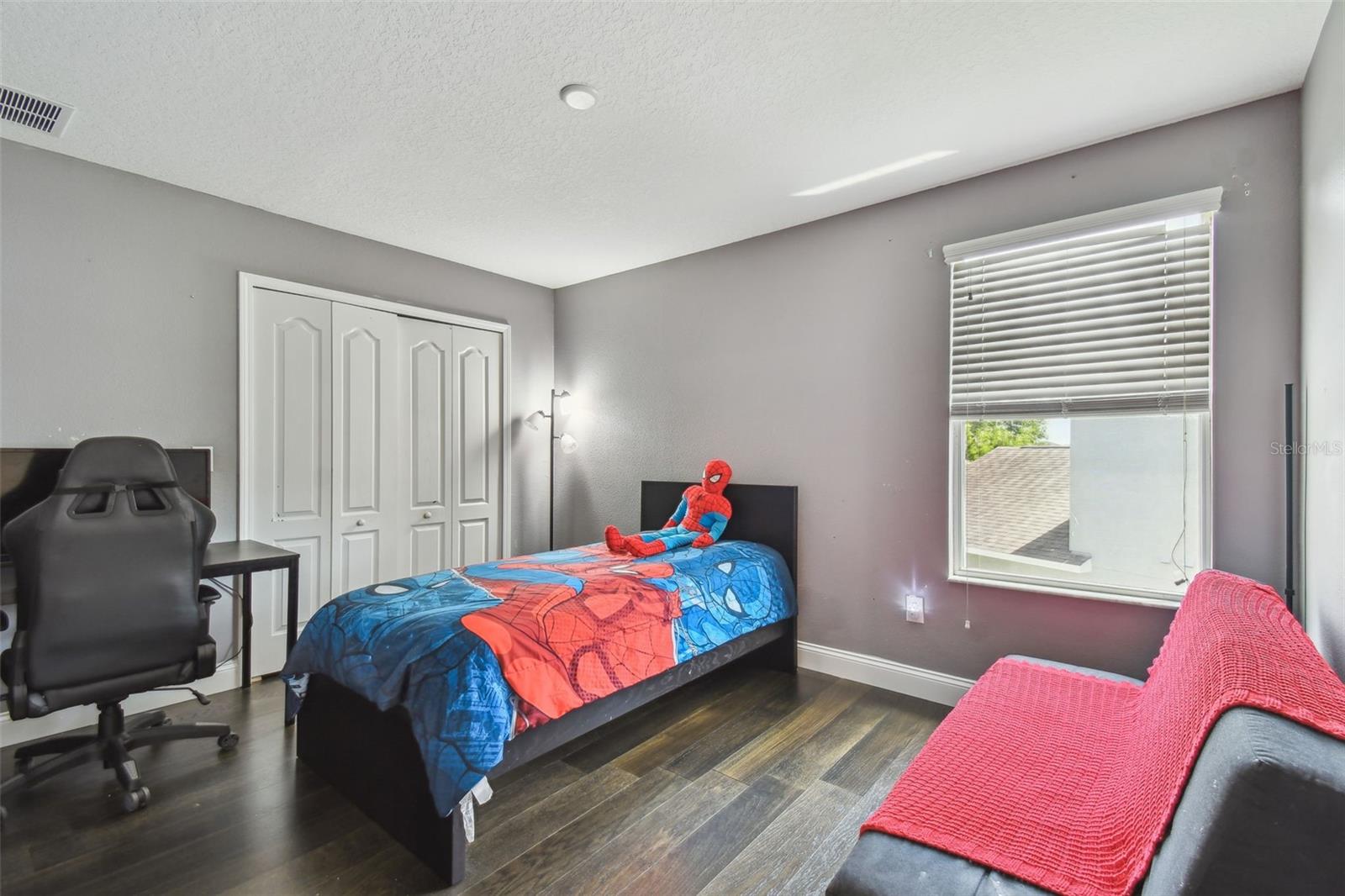 Image 33 of 63 For 1314 Oak Pond Street