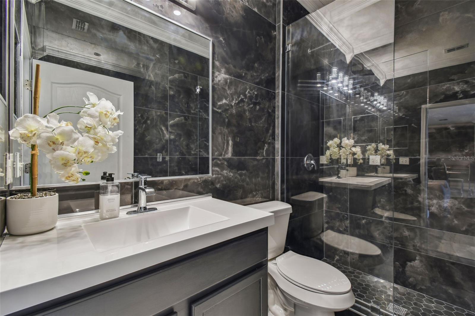 Image 41 of 63 For 1314 Oak Pond Street