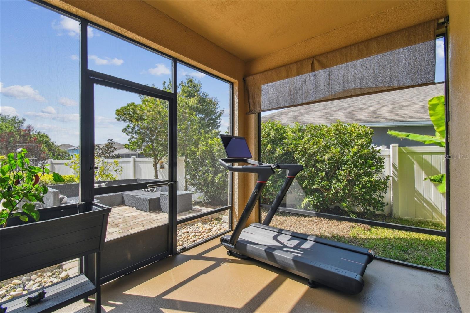 Image 51 of 63 For 1314 Oak Pond Street