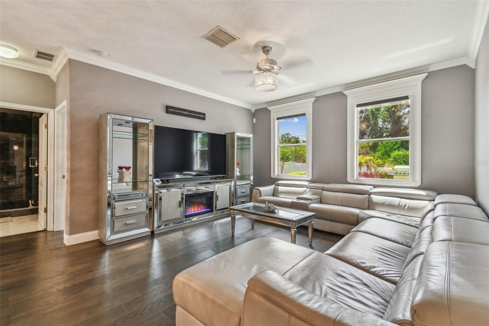 Image 8 of 63 For 1314 Oak Pond Street