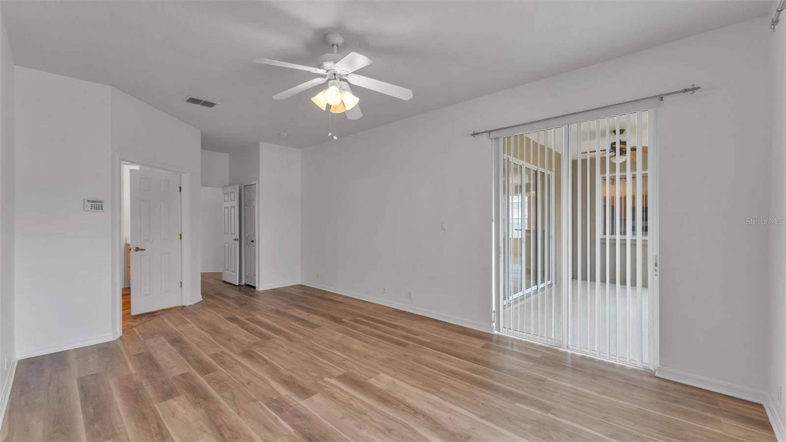 Image 10 of 37 For 4268 Windchime Lane