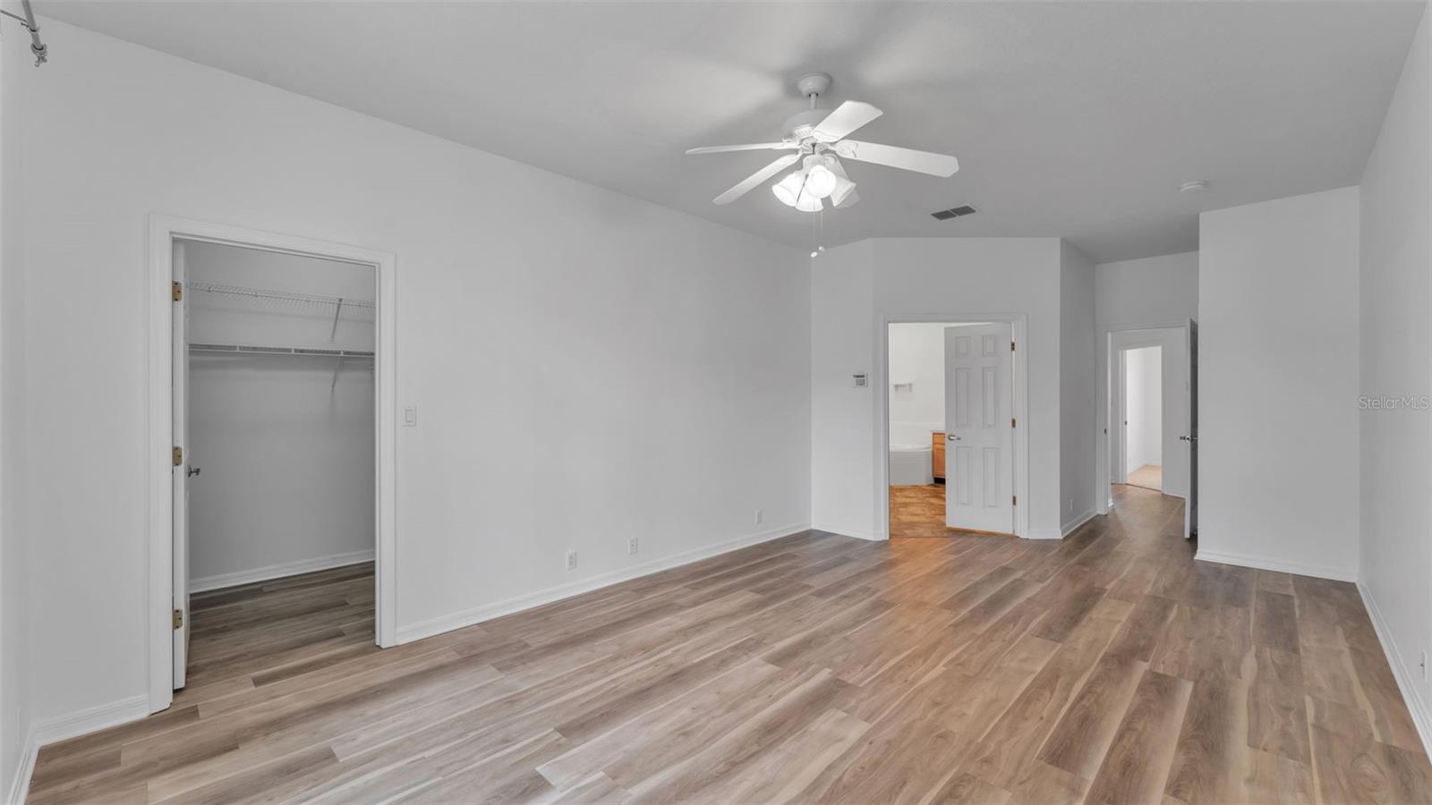 Image 18 of 37 For 4268 Windchime Lane