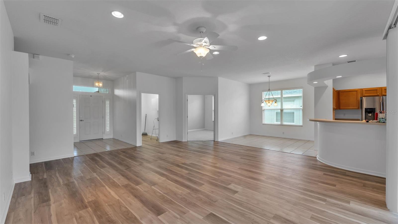 Image 9 of 37 For 4268 Windchime Lane